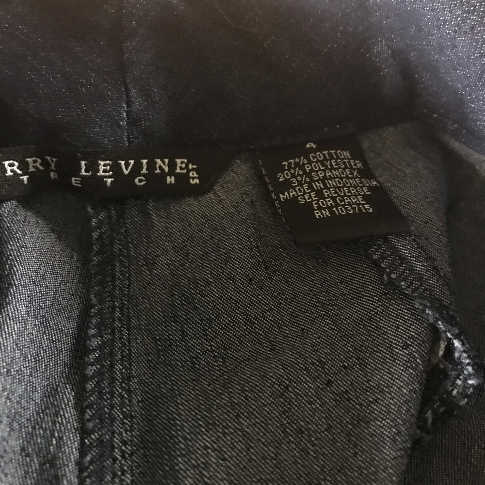 Capris - Picture 2 of 3